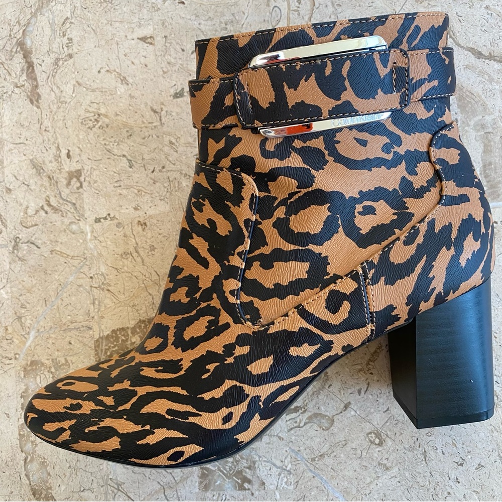 Elegant Dress Ankle Boots Calvin Klein Cattee Animal Print Block Heel Size 8 New